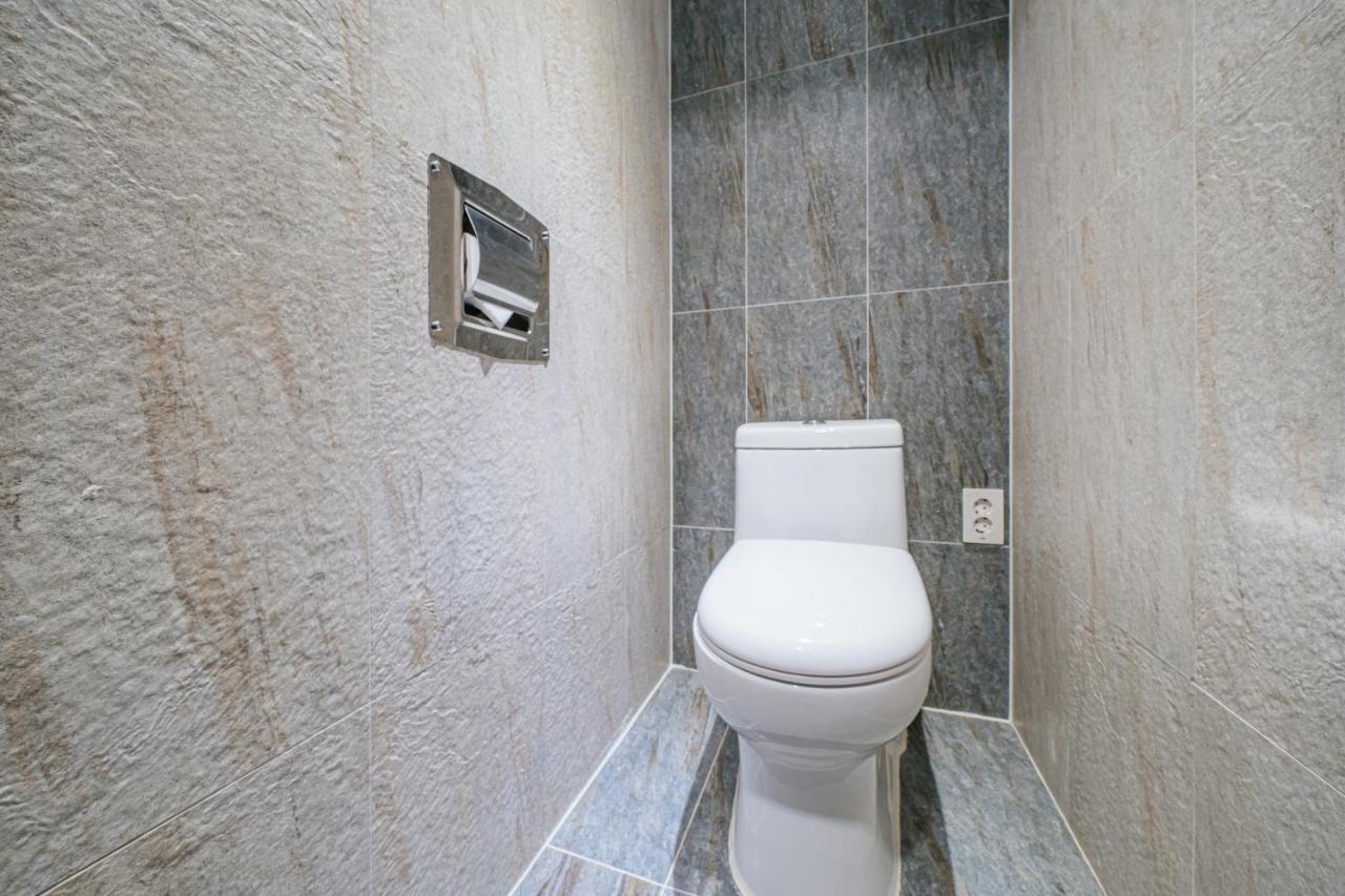 Hotel With City Csedzsu Kültér fotó